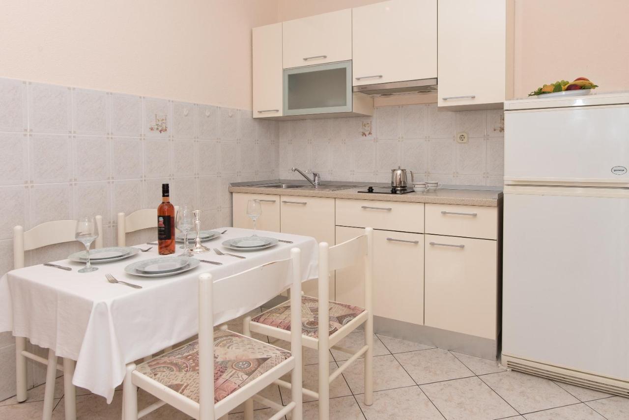 Topic Apartments فوديس المظهر الخارجي الصورة