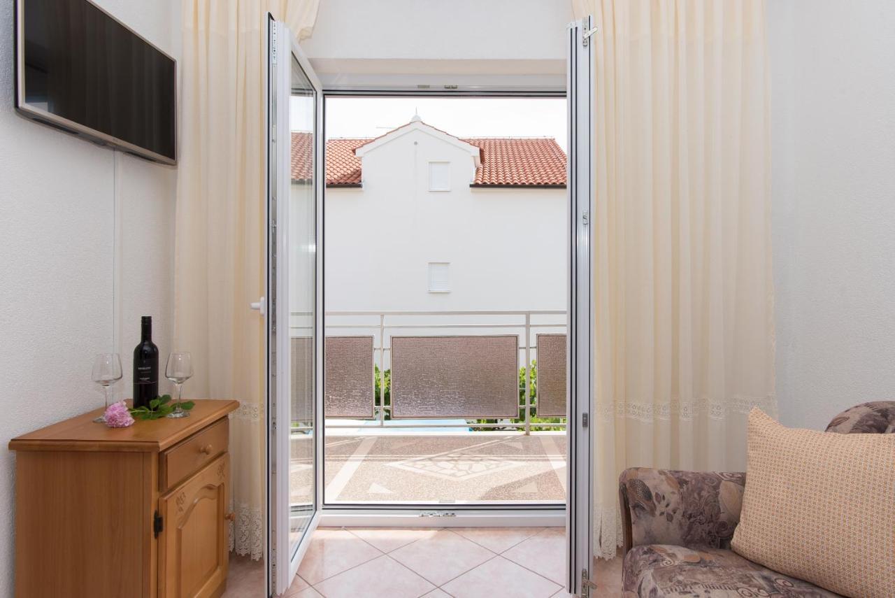 Topic Apartments فوديس المظهر الخارجي الصورة
